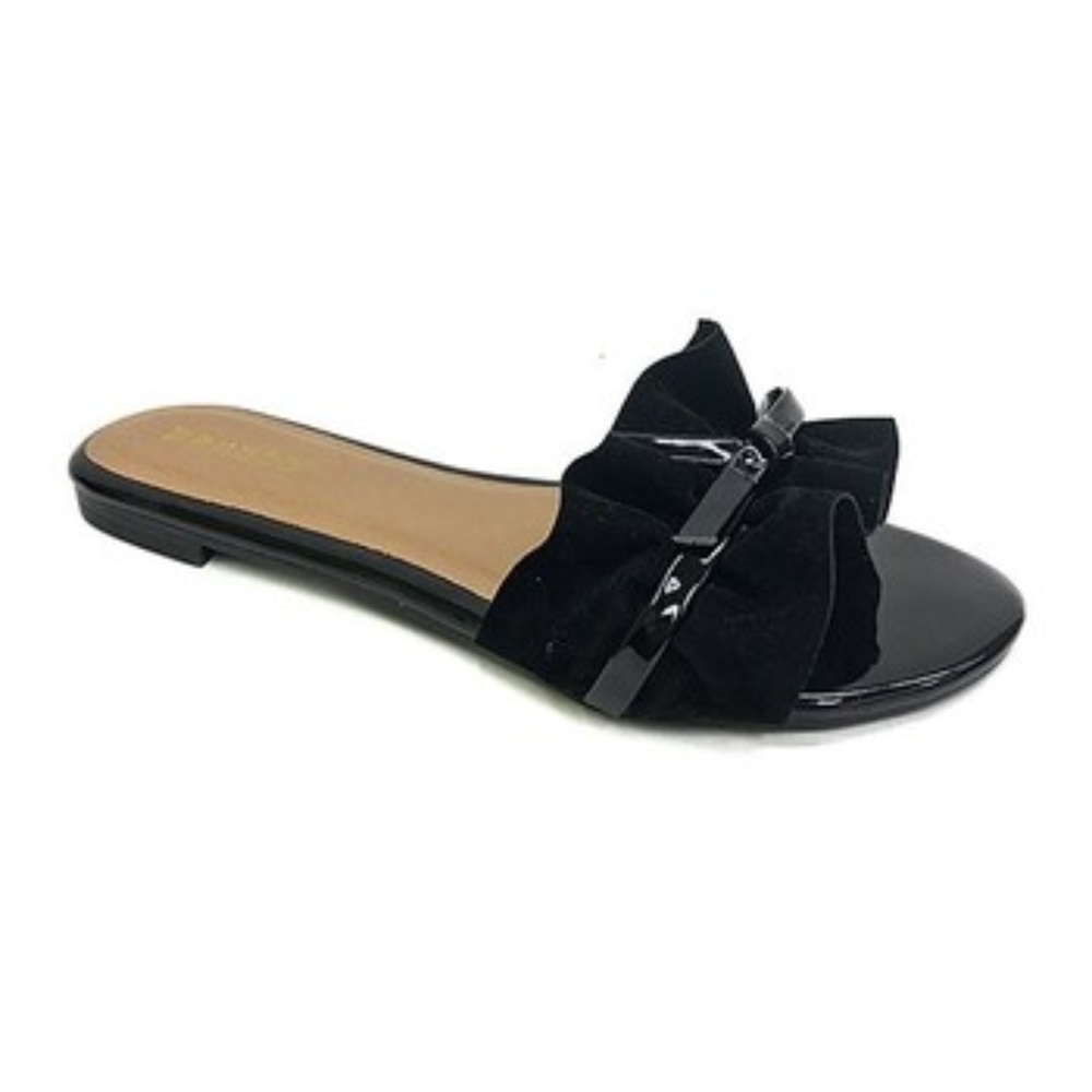 NIB - Patent Leather Sandal